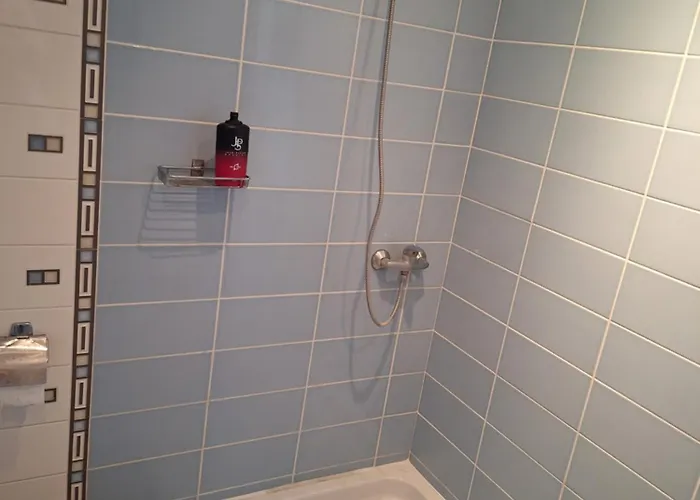 1x1 Romantiskt hotell Tirana